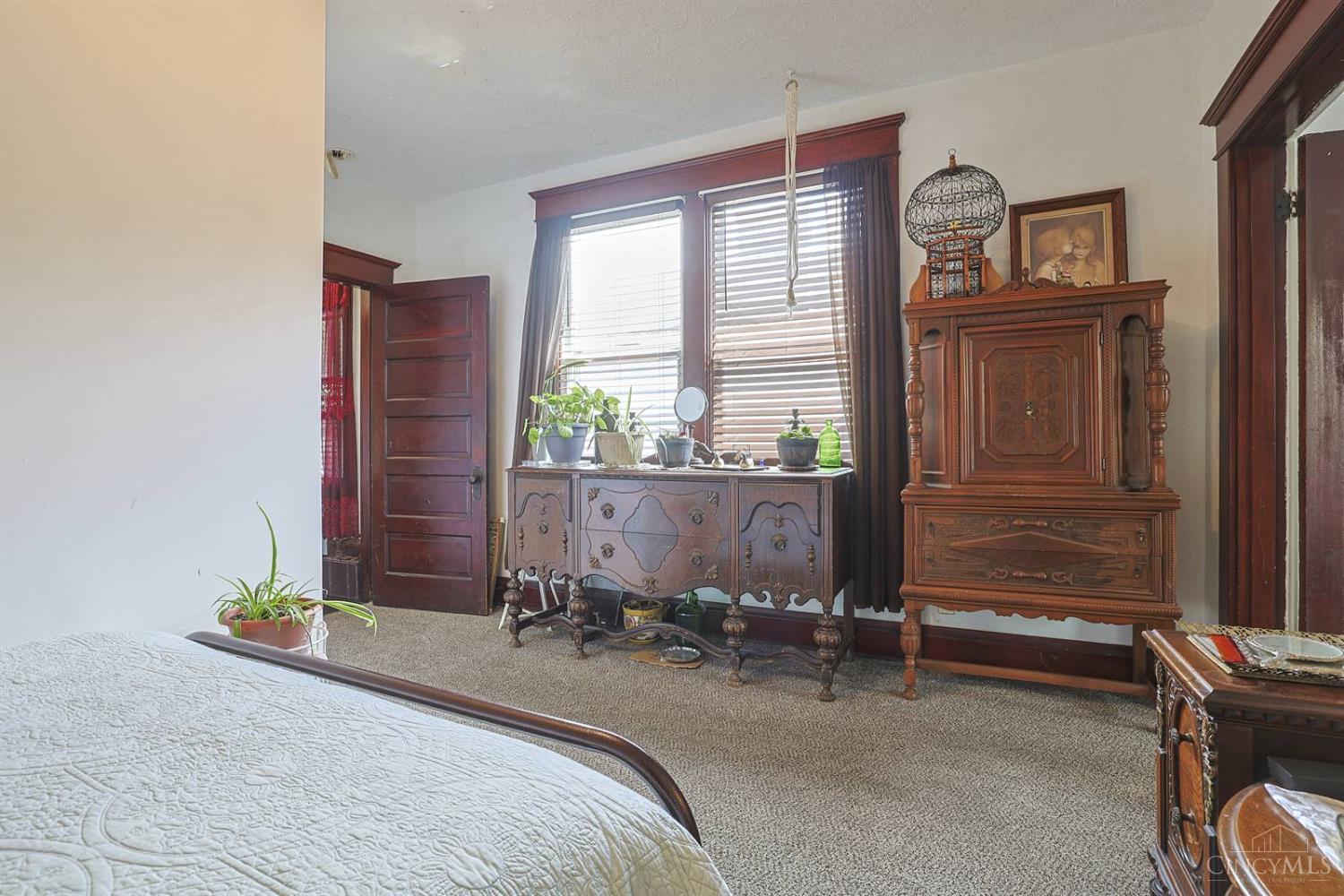 1915 West Fork Road Cincinnati, OH 45223 - Photo 29 of 46