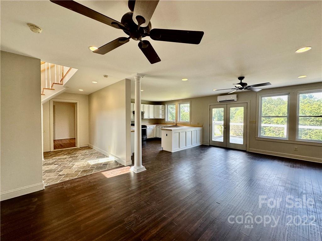 506 Ridge Road Marion, NC 28752 - Photo 7 of 34 Gallery Image 7