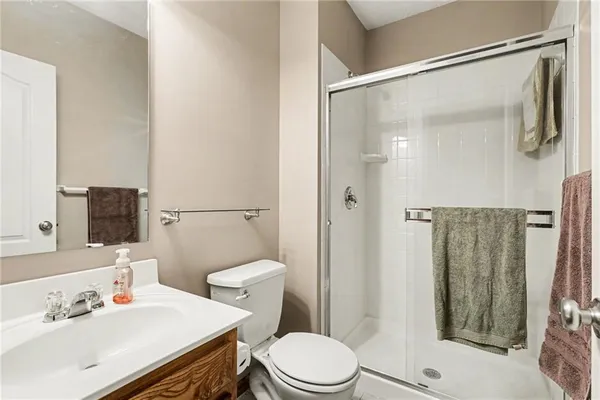 $470,000 | 1903 Northwest 75th Street, Kansas City, MO 64151
