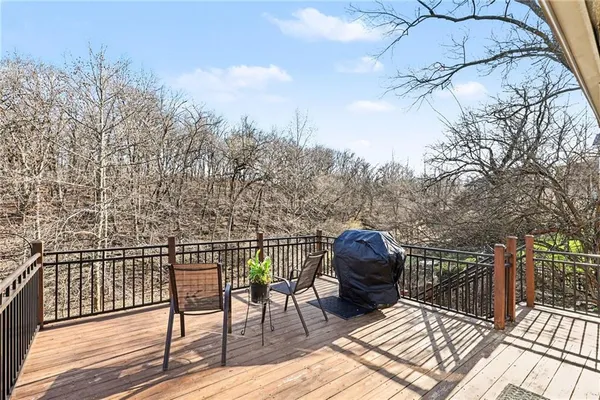$470,000 | 1903 Northwest 75th Street, Kansas City, MO 64151