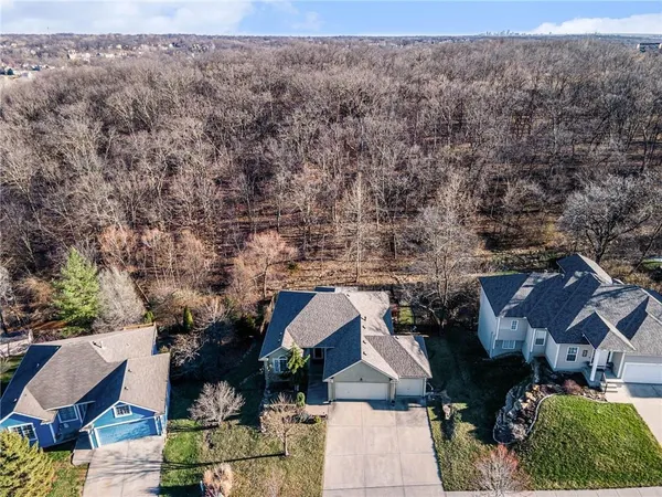 $470,000 | 1903 Northwest 75th Street, Kansas City, MO 64151