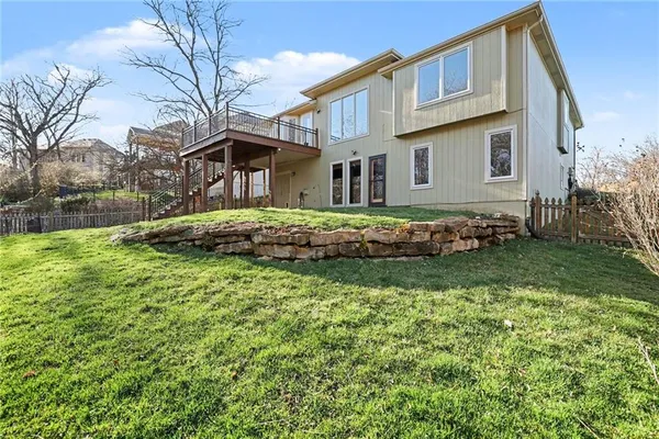 $470,000 | 1903 Northwest 75th Street, Kansas City, MO 64151