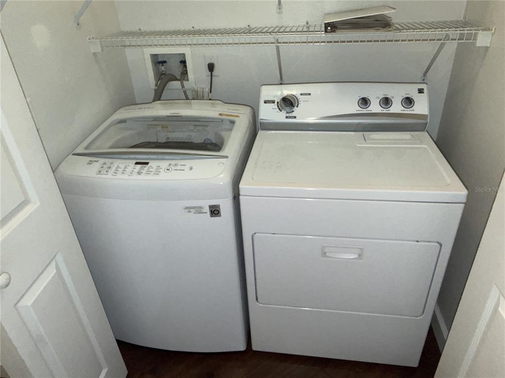 550 Cranes Way, Unit 116 Altamonte Springs, FL 32701 - Photo 17 of 29 a utility room with dryer and washer