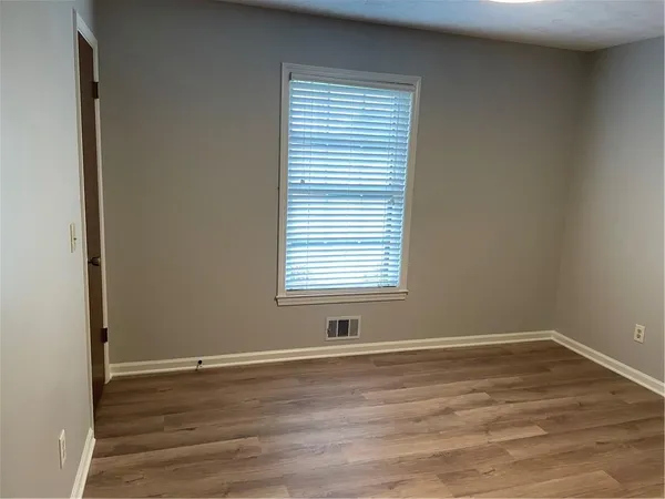 $2,500 | 119 Sawnee Drive, Cumming, GA 30040