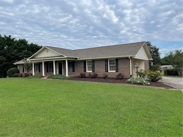 $2,500 | 119 Sawnee Drive, Cumming, GA 30040