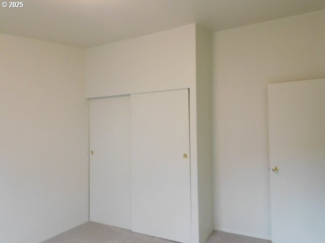 145 River Road Junction City, OR 97448 - Photo 22 of 35 a view of small space