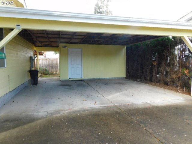 145 River Road Junction City, OR 97448 - Photo 6 of 35 a view of empty room