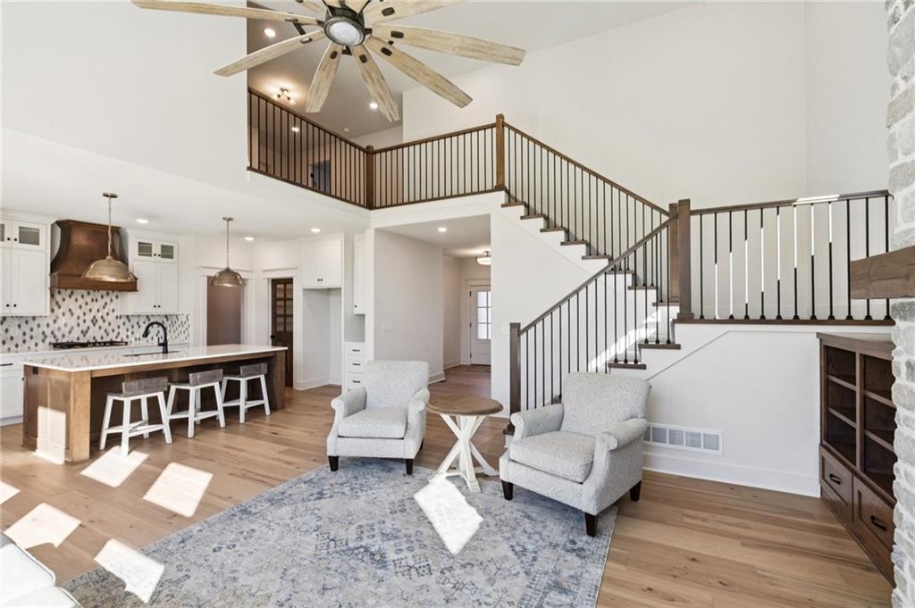 16354 Spring Valley Street Gardner, KS 66030 - Photo 7 of 50