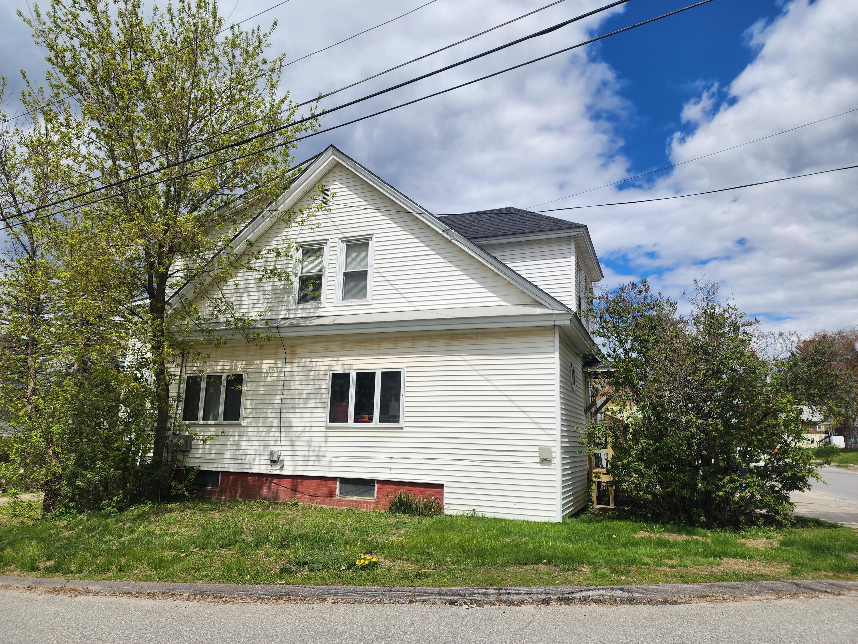 63 Summer Street Waterville, ME 04901 - Photo 2 of 24 Side