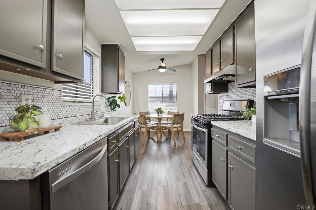 28301 Los Cielos Road Menifee, CA 92586 - Photo 7 of 22