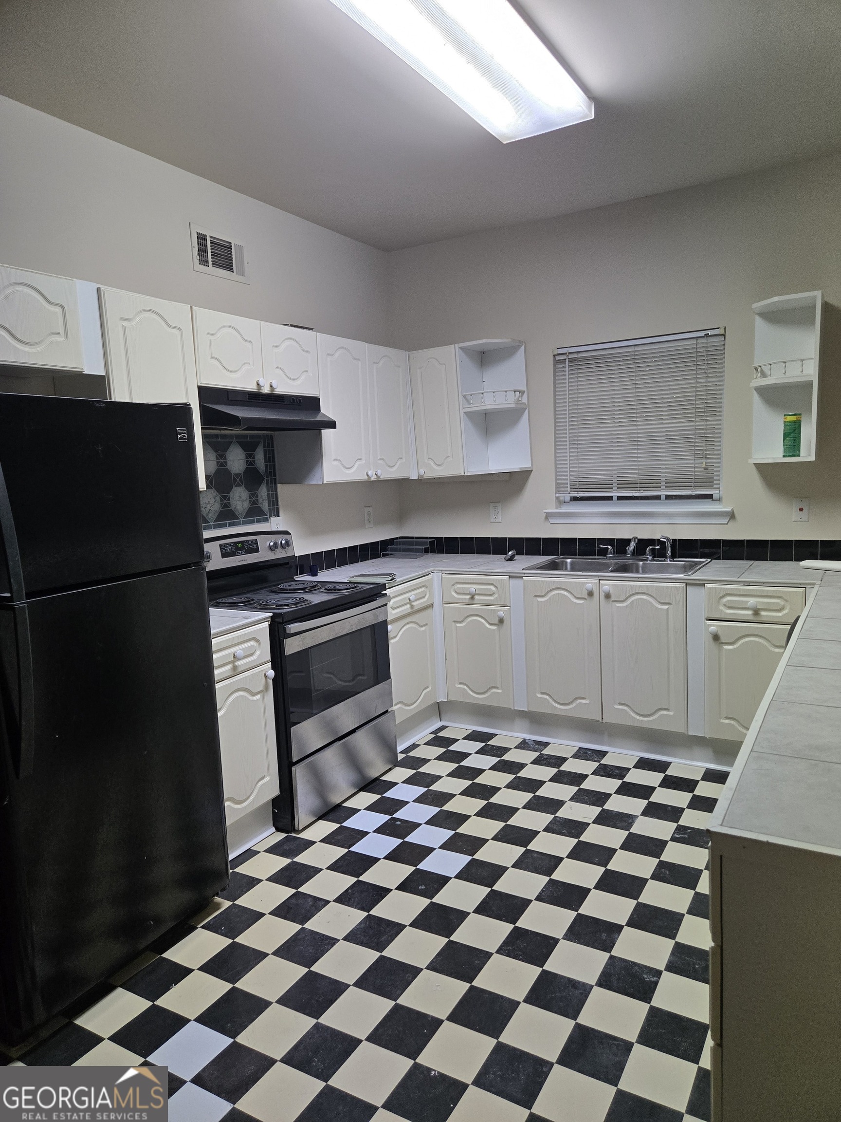 156 Red Bank Road, Unit A Alpharetta, GA 30004 - Photo 17 of 20