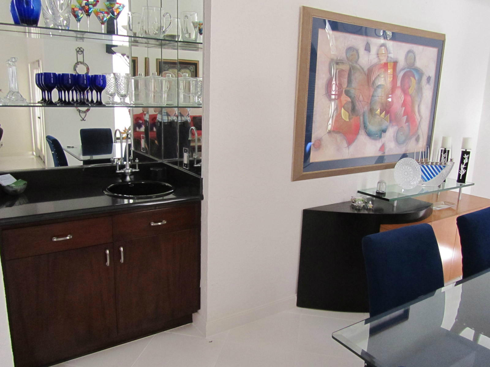 23384 Mirabella Circle South Boca Raton, FL 33433 - Photo 5 of 18 Wet bar