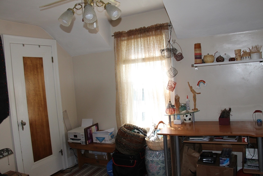 30 Marwood Road Worcester, MA 01602 - Photo 38 of 42