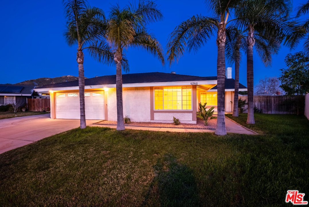 10360 Kenyon Court Riverside, CA 92505 - Photo 1 of 26