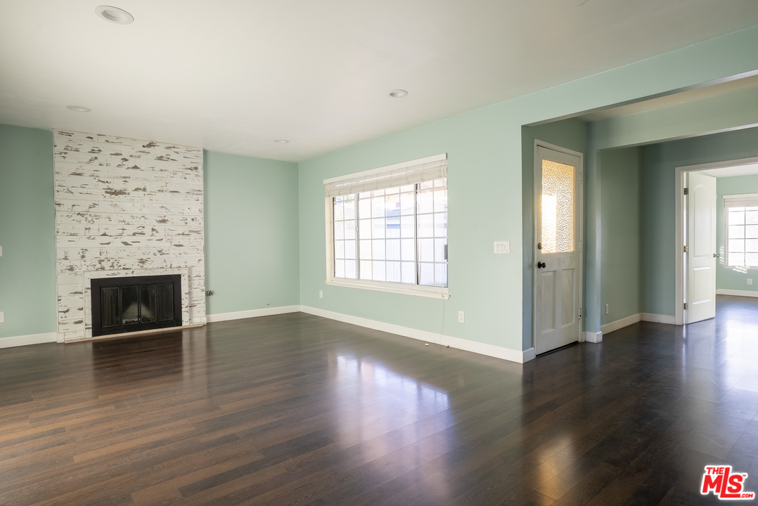 10360 Kenyon Court Riverside, CA 92505 - Photo 11 of 26