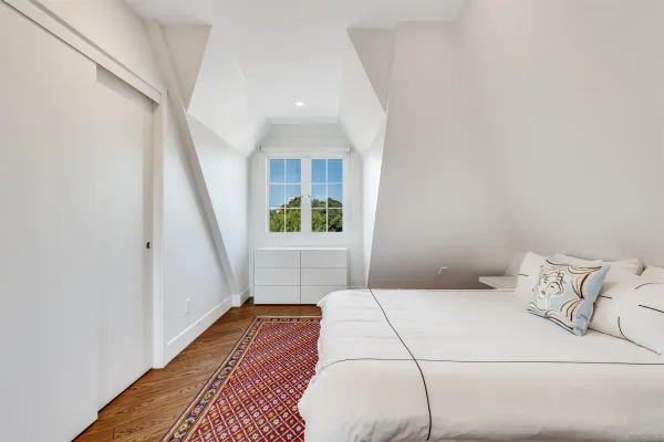 $20,000 | 7135 Olivetas Avenue, La Jolla, CA 92037