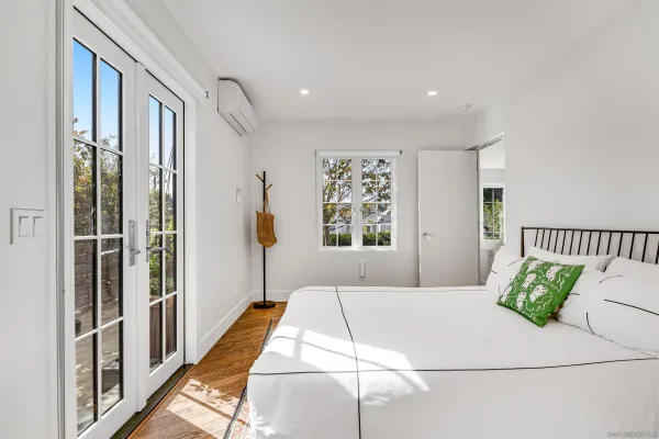 $20,000 | 7135 Olivetas Avenue, La Jolla, CA 92037