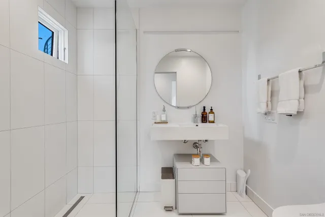 $20,000 | 7135 Olivetas Avenue, La Jolla, CA 92037