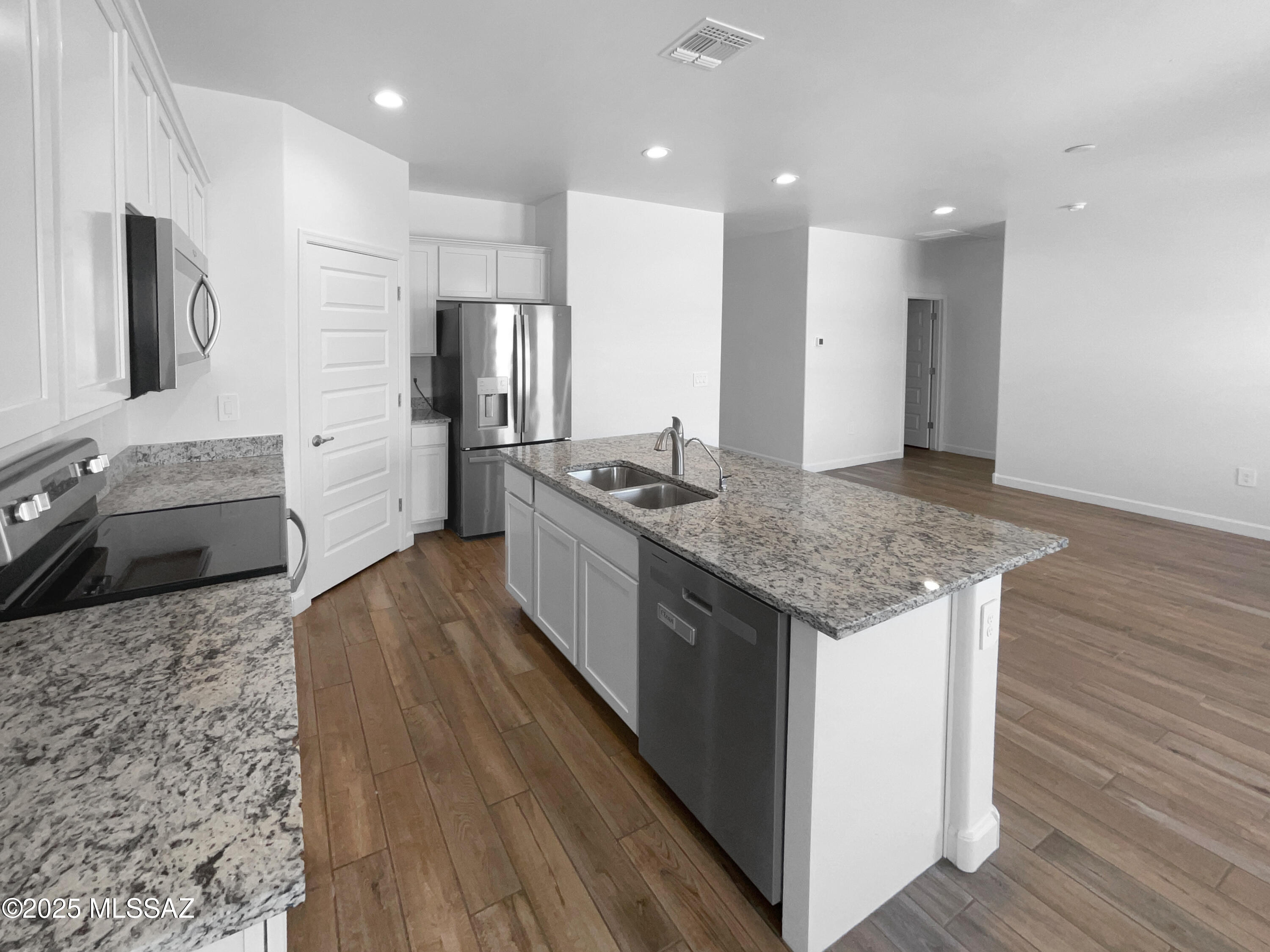 17145 West Sharps Road Marana, AZ 85653 - Photo 16 of 23