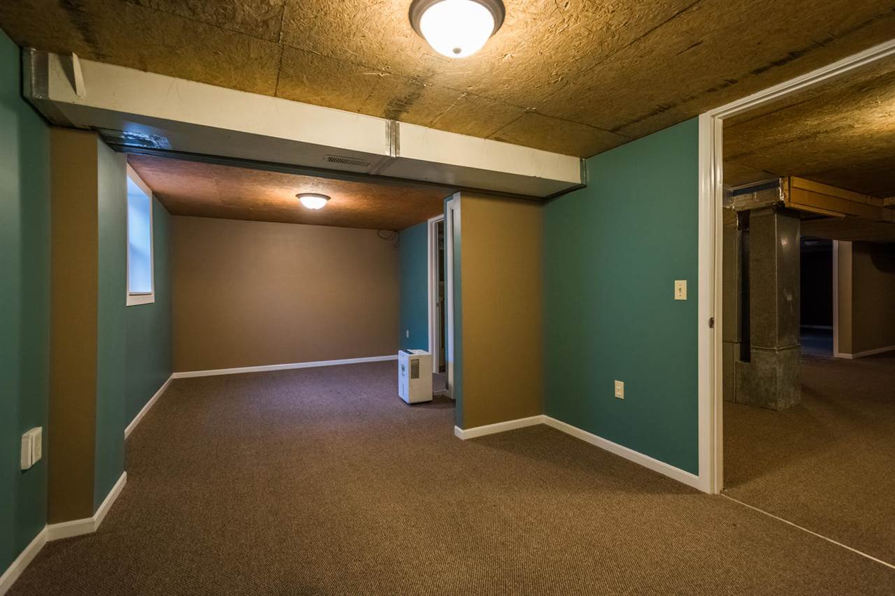 7398 Zikes Road South Bloomington, IN 47401 - Photo 22 of 33 Gallery Image 22