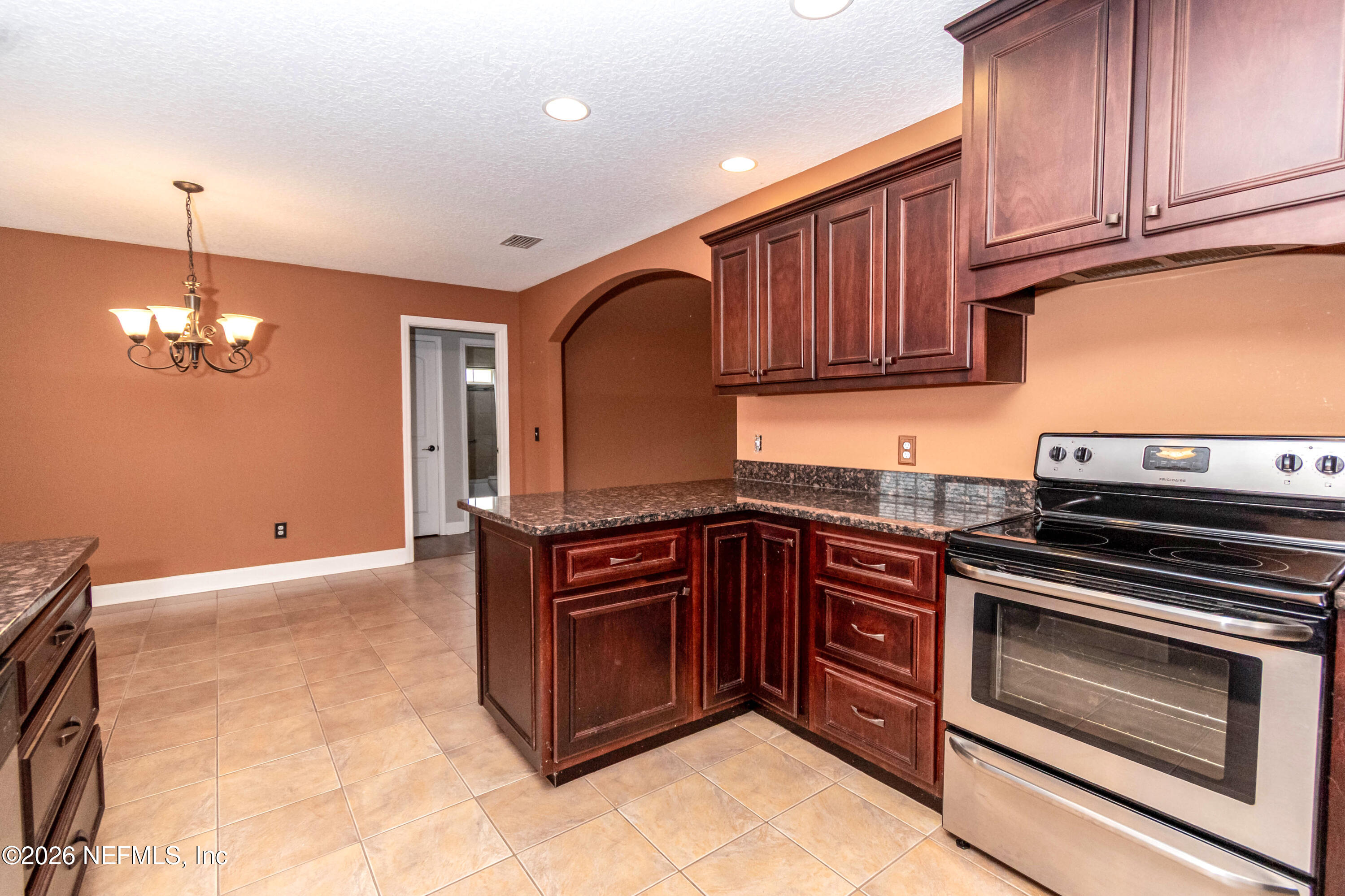 18100 Crews Road Glen St. Mary, FL 32040 - Photo 16 of 86 Kitchen