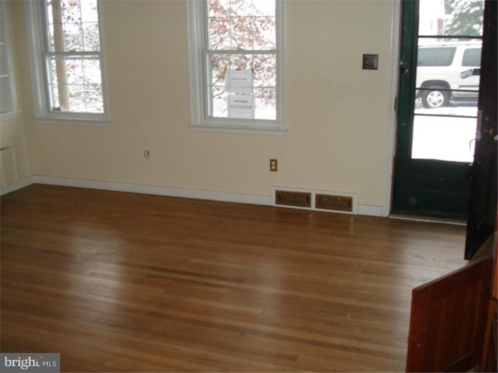 204 Wellington Road Shillington, PA 19607 - Photo 8 of 13 Gallery Image 8