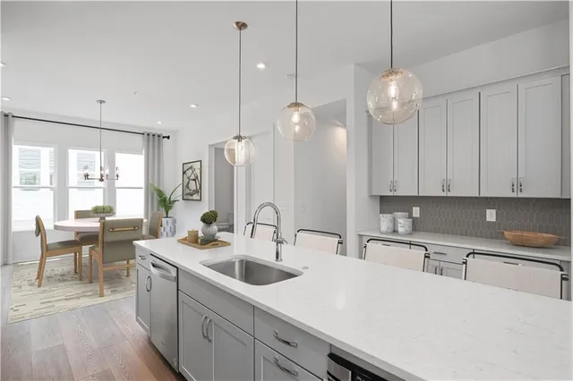 $699,000 | 500 Motivation Circle Northwest, Atlanta, GA 30318