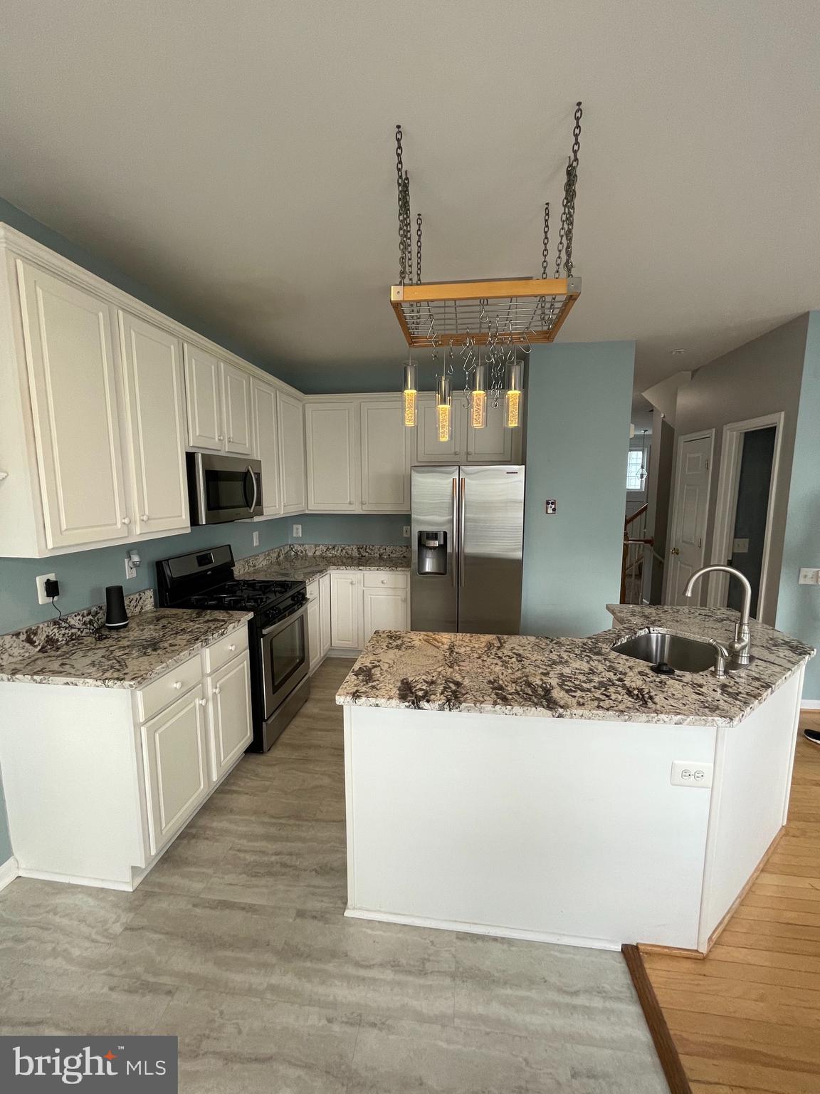 22464 Maison Carree Square Ashburn, VA 20148 - Photo 4 of 15