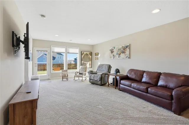 $440,000 | 804 South Washington Street, Raymore, MO 64083