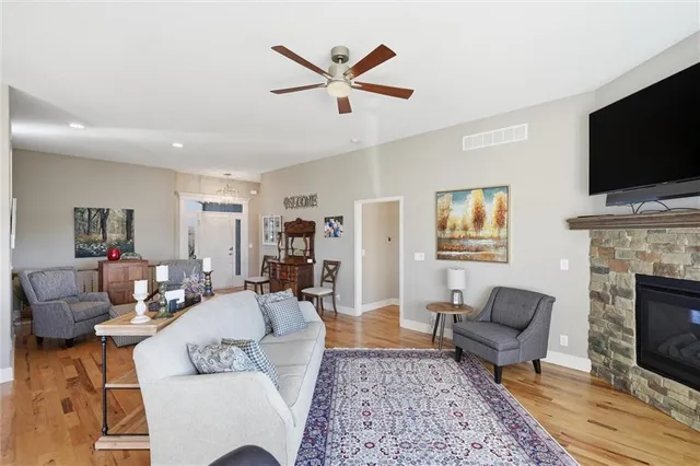 $440,000 | 804 South Washington Street, Raymore, MO 64083