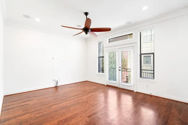 $445,000 | 612 West 27th Street, Houston, TX 77008