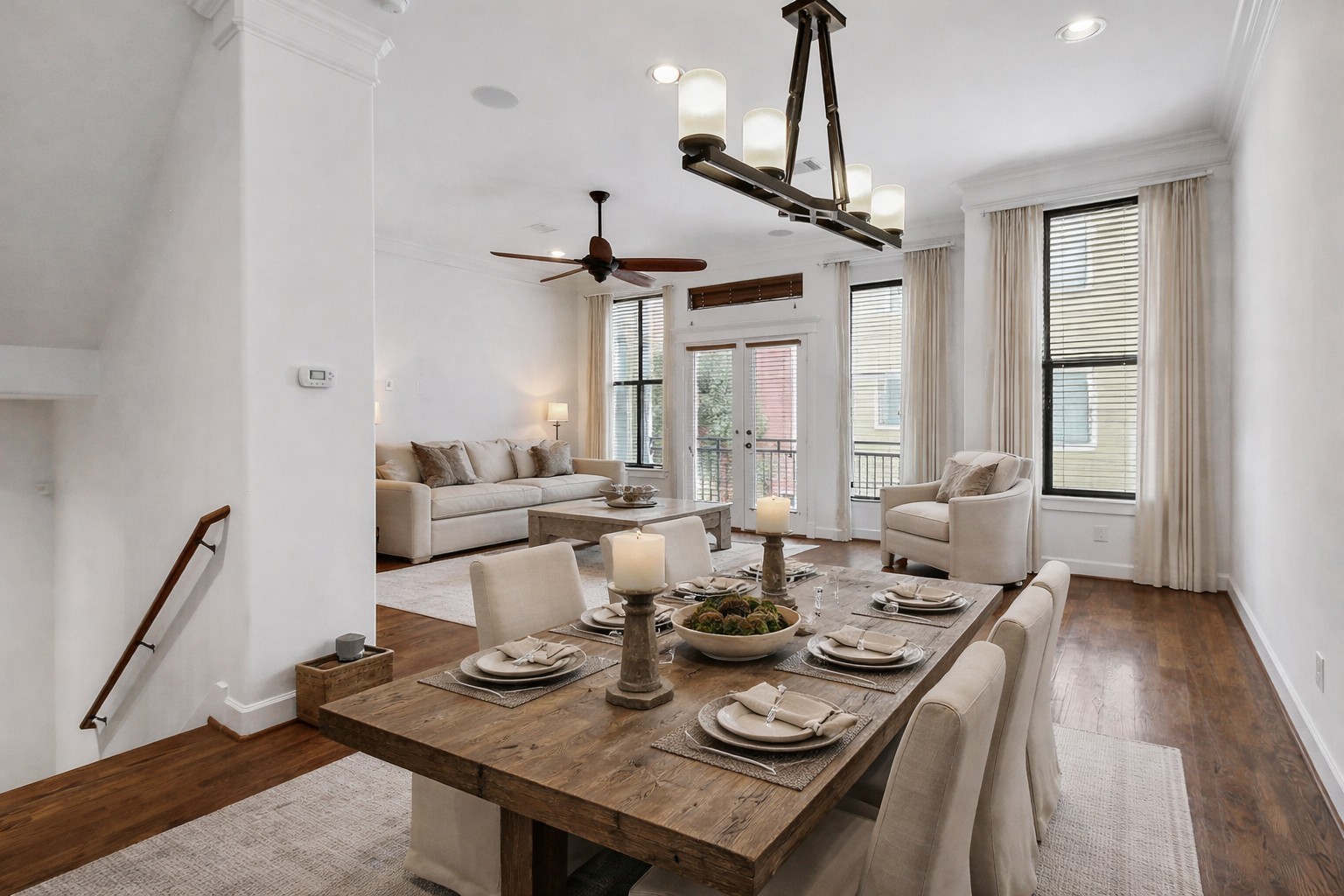 612 West 27th Street Houston, TX 77008 - Photo 10 of 36 a view of a dining room with furniture window and wooden floor