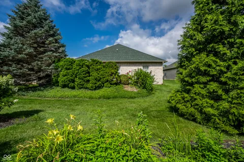 $379,990 | 3382 Nottinghill Drive East, Plainfield, IN 46168