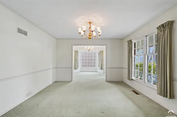 $295,000 | 2909 Topeka Lane, Lawrence, KS 66047