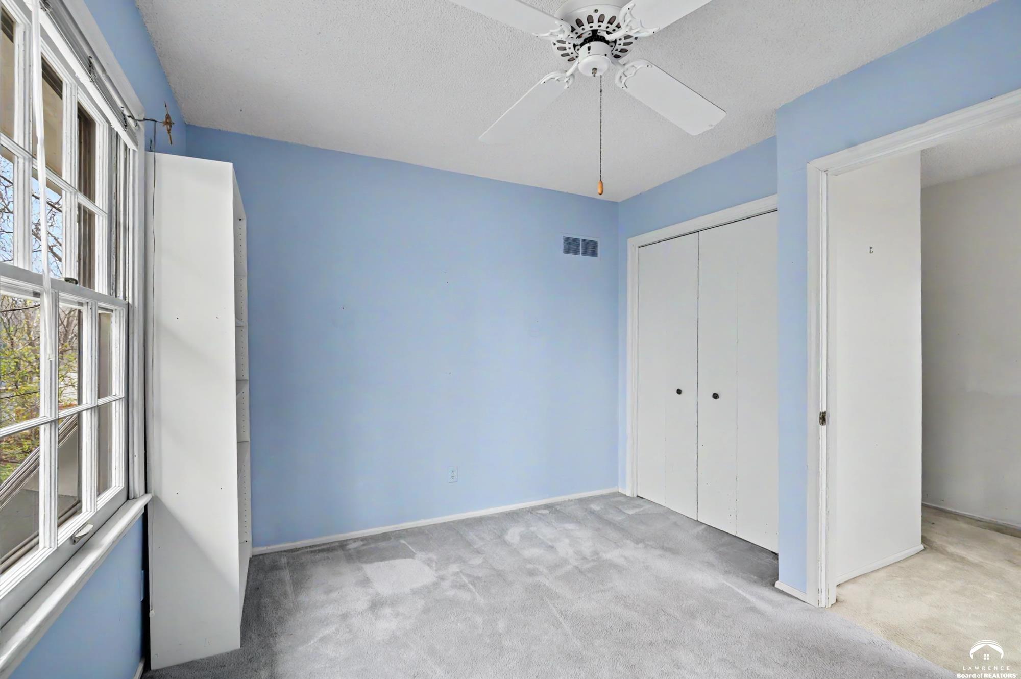 2909 Topeka Lane Lawrence, KS 66047 - Photo 18 of 38