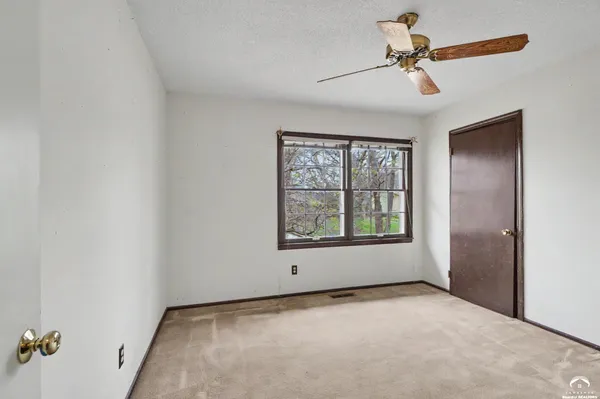 $295,000 | 2909 Topeka Lane, Lawrence, KS 66047