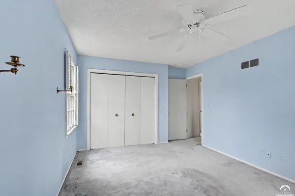 $295,000 | 2909 Topeka Lane, Lawrence, KS 66047