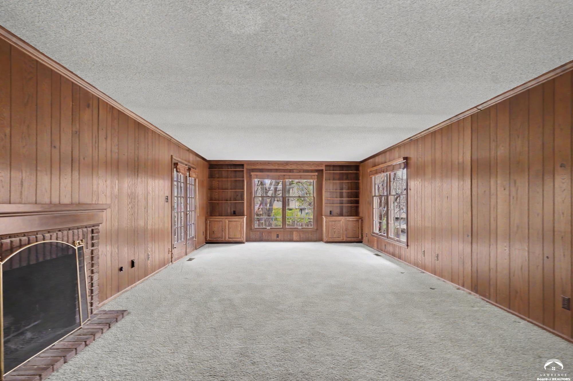 2909 Topeka Lane Lawrence, KS 66047 - Photo 7 of 38