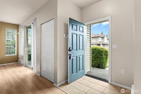 $400,000 | 6137 Hazel Loop Southeast, Unit A8, Auburn, WA 98092