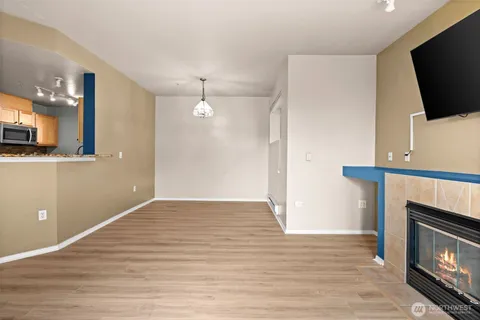 $400,000 | 6137 Hazel Loop Southeast, Unit A8, Auburn, WA 98092