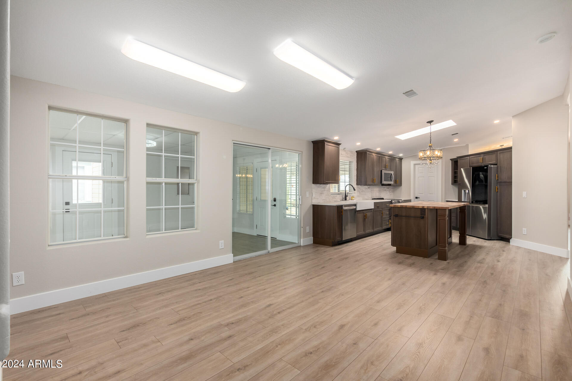 215 North Power Road, Unit 185 Mesa, AZ 85205 - Photo 12 of 40 17 - Power