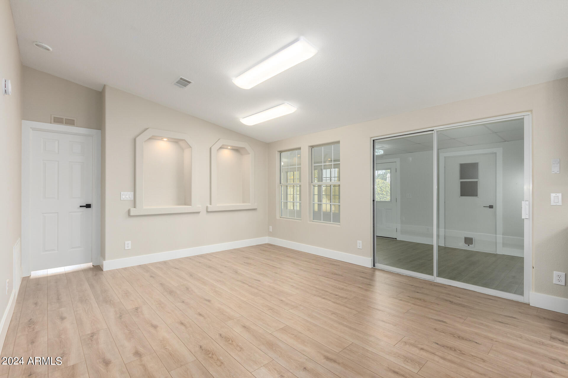 215 North Power Road, Unit 185 Mesa, AZ 85205 - Photo 14 of 40 15 - Power
