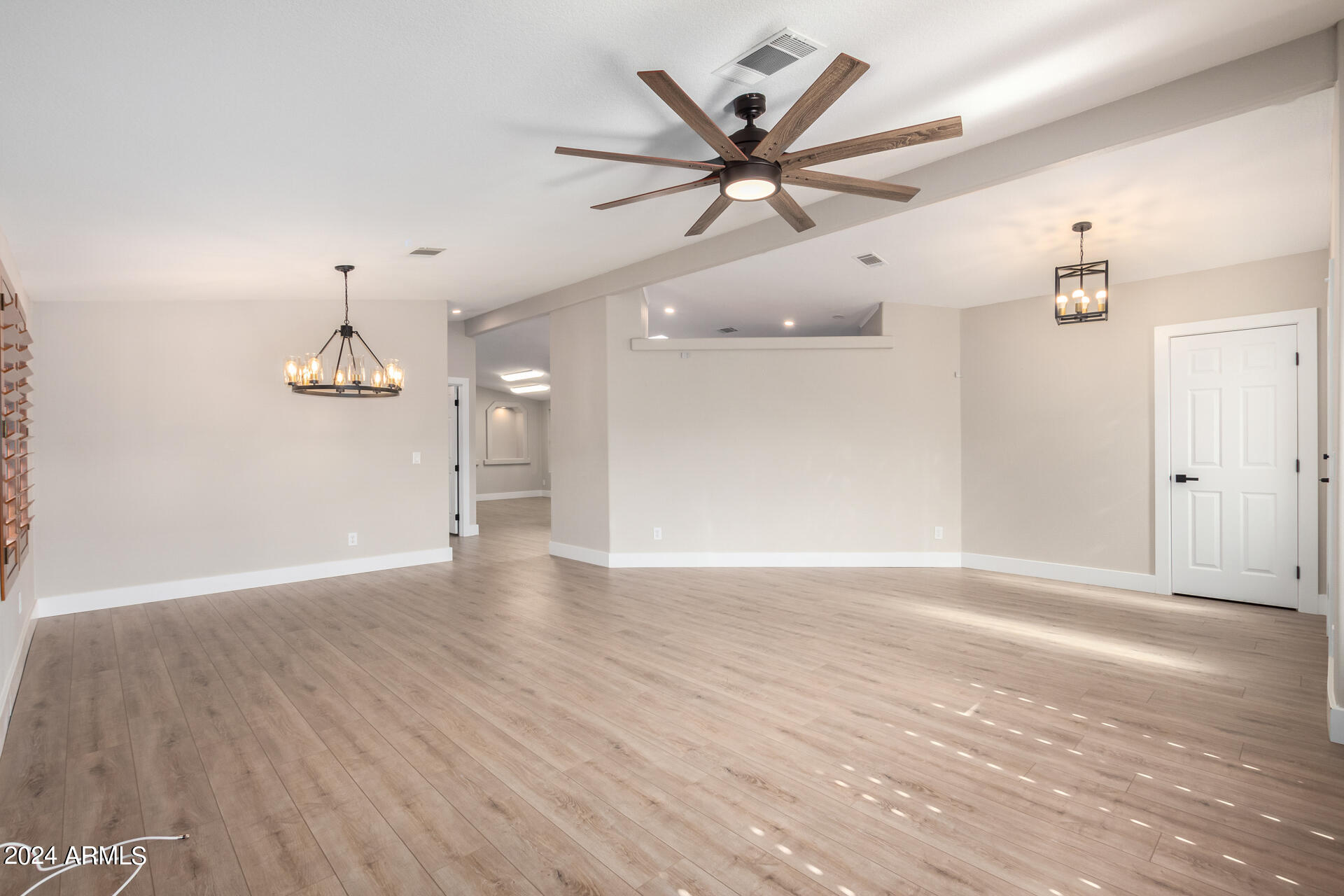 215 North Power Road, Unit 185 Mesa, AZ 85205 - Photo 6 of 40 09 - Power