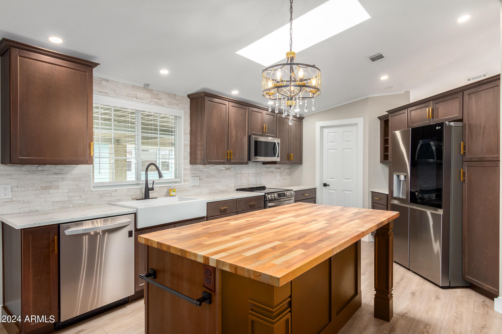 215 North Power Road, Unit 185 Mesa, AZ 85205 - Photo 9 of 40 18 - Power