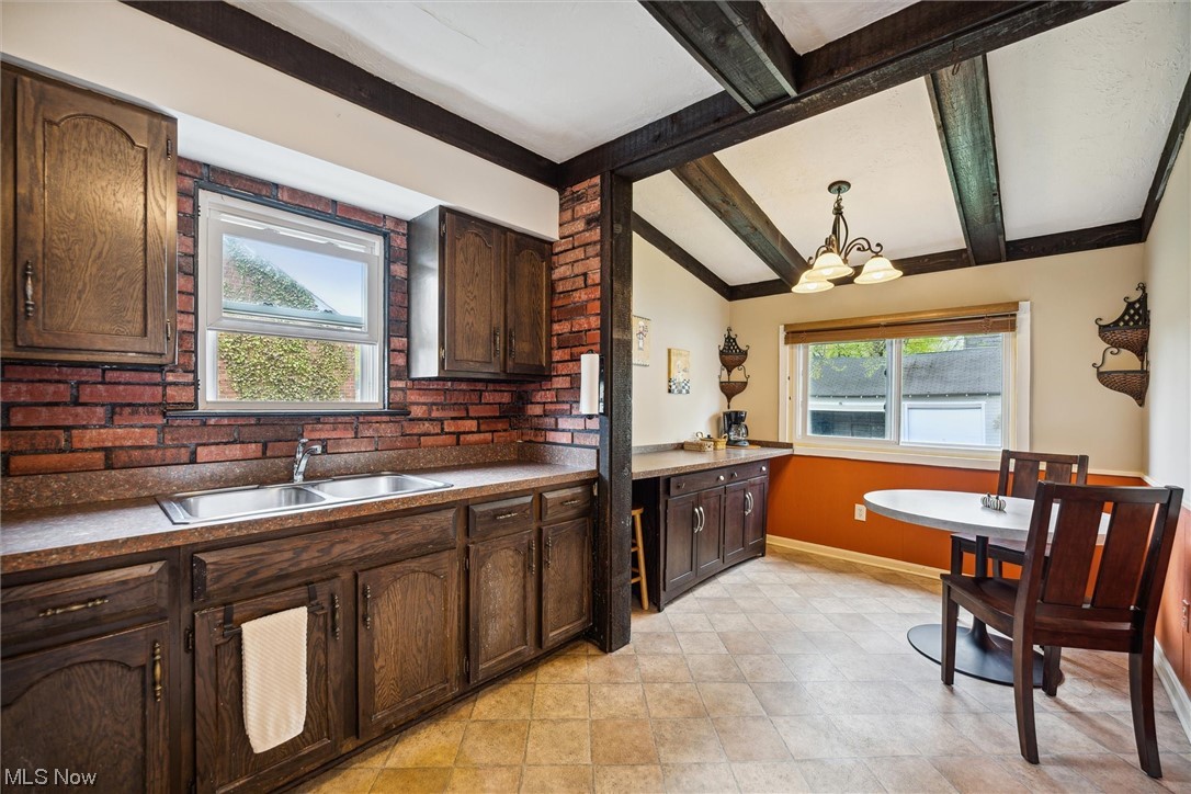 1400 South Green Road Cleveland, OH 44121 - Photo 12 of 30 Gallery Image 12