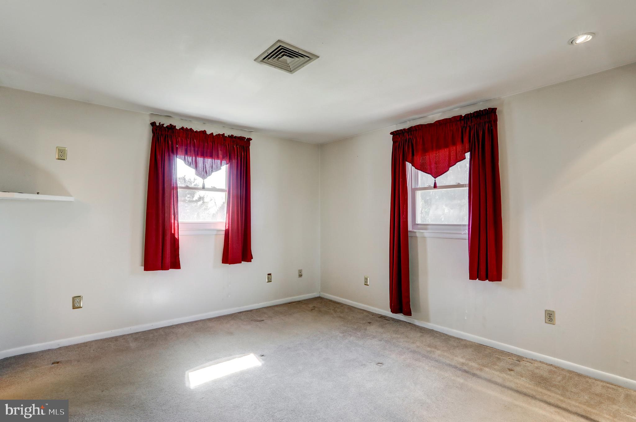 2363 Sunnyside Road Manheim, PA 17545 - Photo 27 of 39