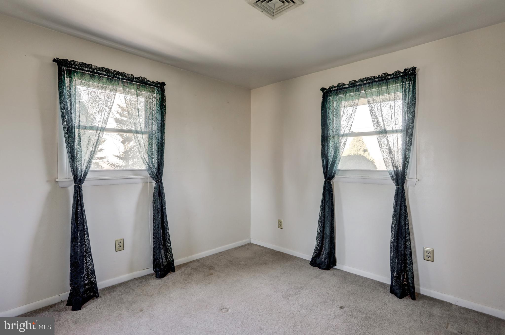 2363 Sunnyside Road Manheim, PA 17545 - Photo 31 of 39