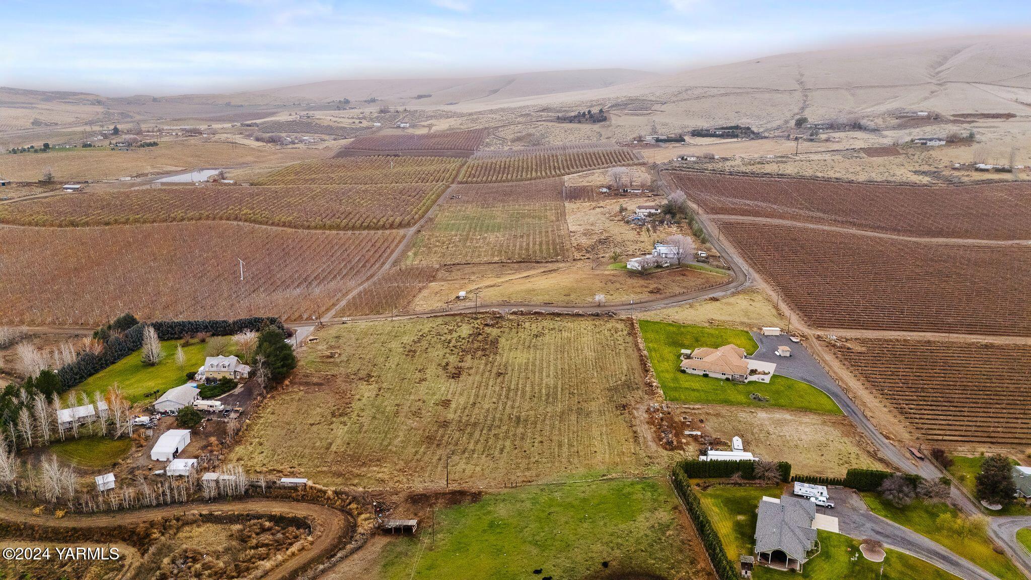 Nka Robillard Road Moxee, WA 98936 - Photo 8 of 11 Robillard Aerials-8 copy