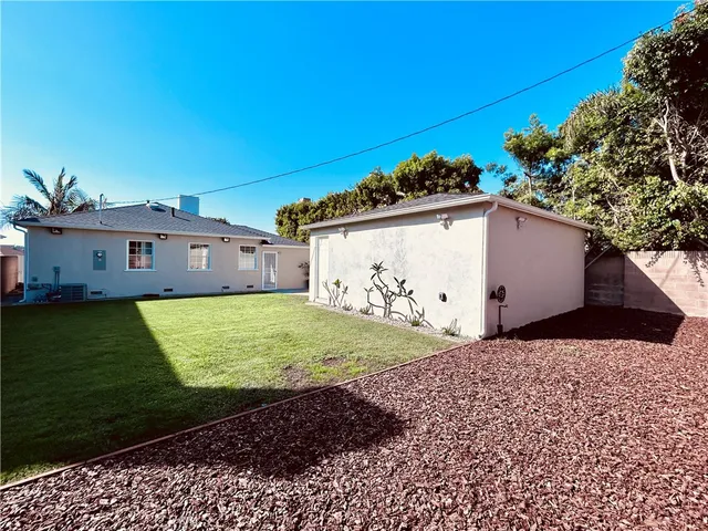 $6,000 | 7530 Westlawn Avenue, Los Angeles, CA 90045