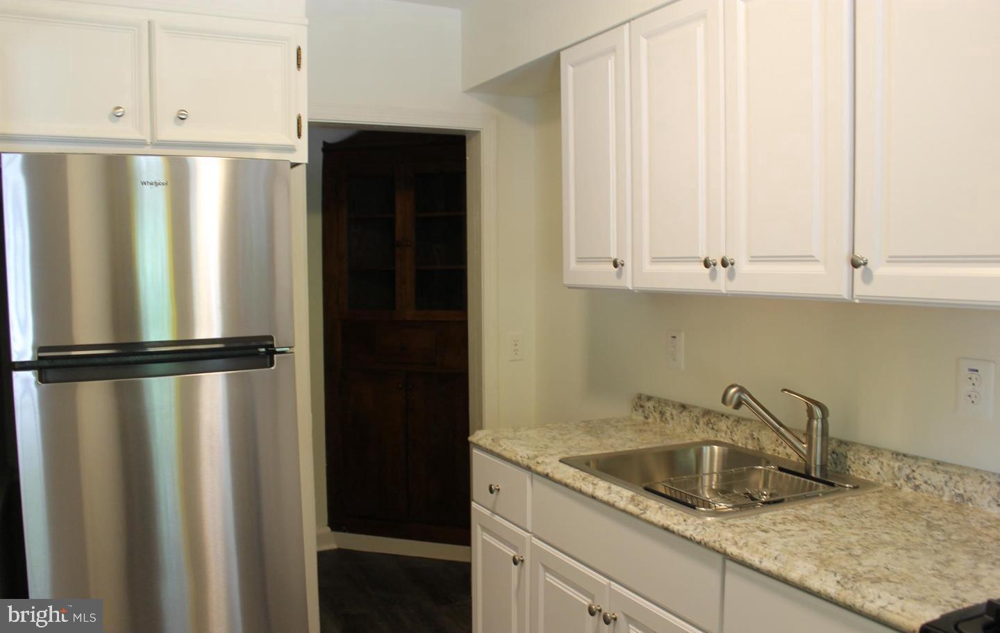 8432 Kavanagh Road Dundalk, MD 21222 - Photo 4 of 18